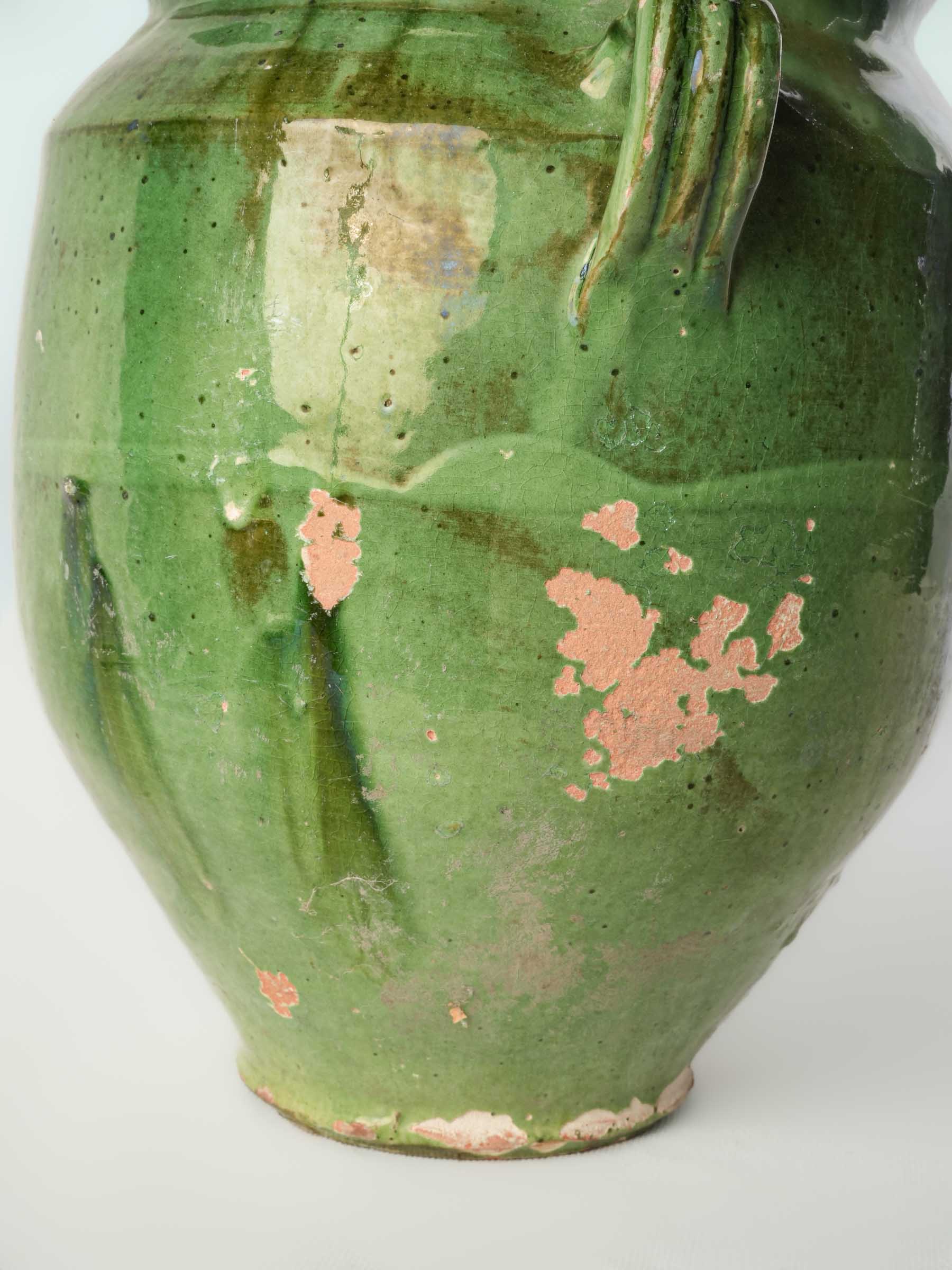 Glossy handmade sculptural object