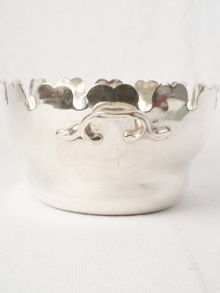 Refined luminous finish wine cooler