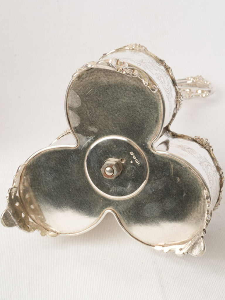 Artistic teardrop glass stoppers