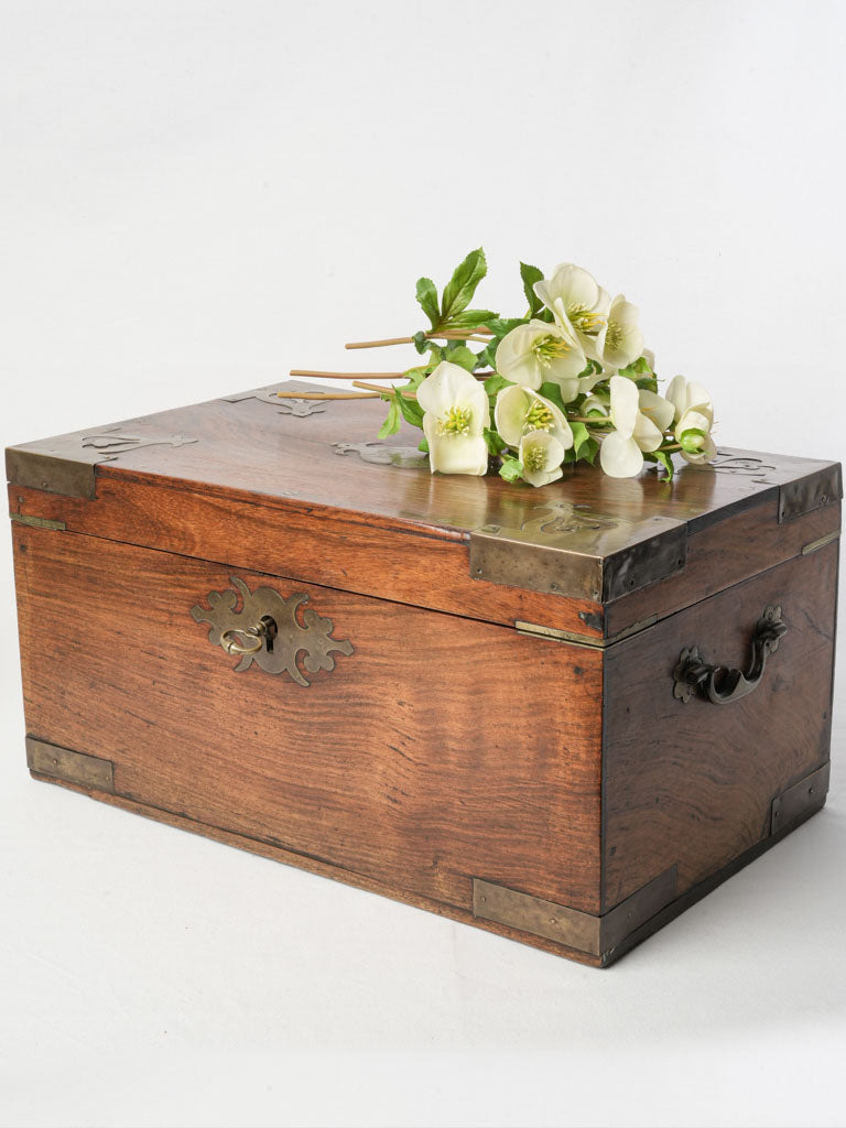 Vintage seafaring storage trunk