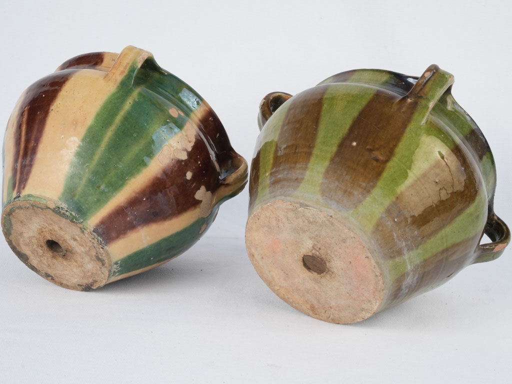 Elegant brown finish flowerpots