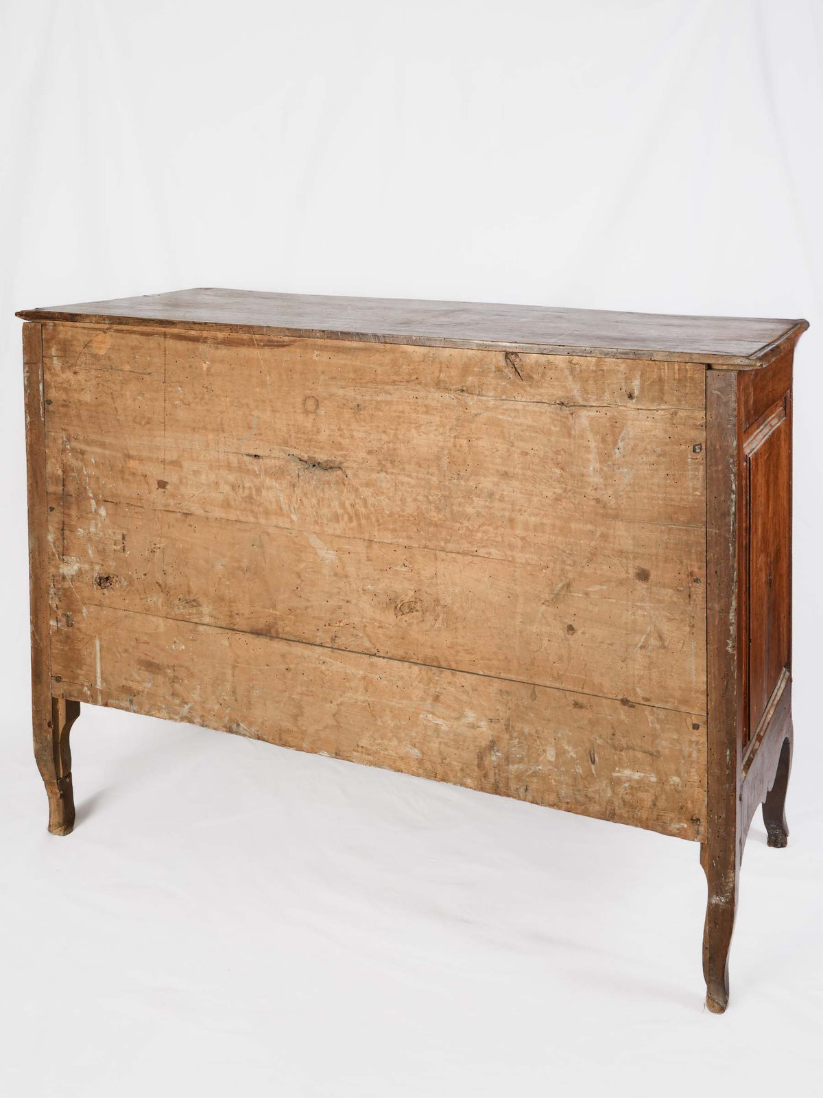 18th-Century Walnut Bow-Front Commode w/ Three Drawers - 37" x 51¼"