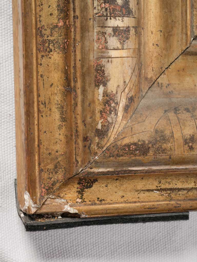 Ribbed detailing antique wall mirror  