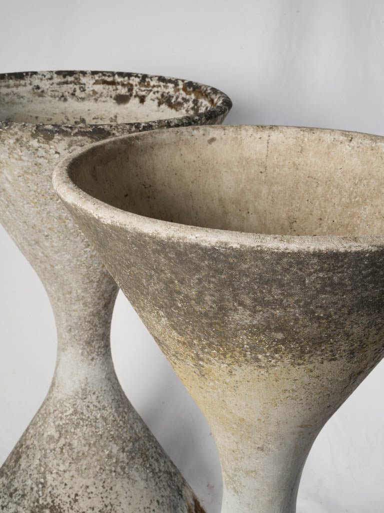 Naturally patinated plant pots