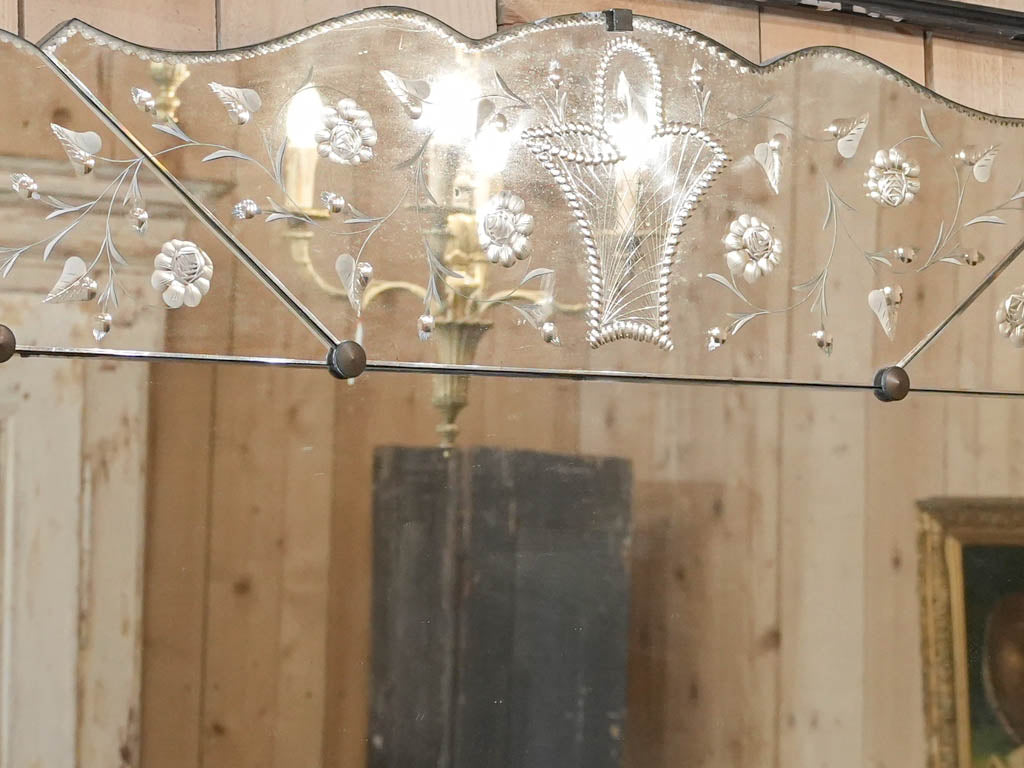 Decorative 1950s vintage mirror