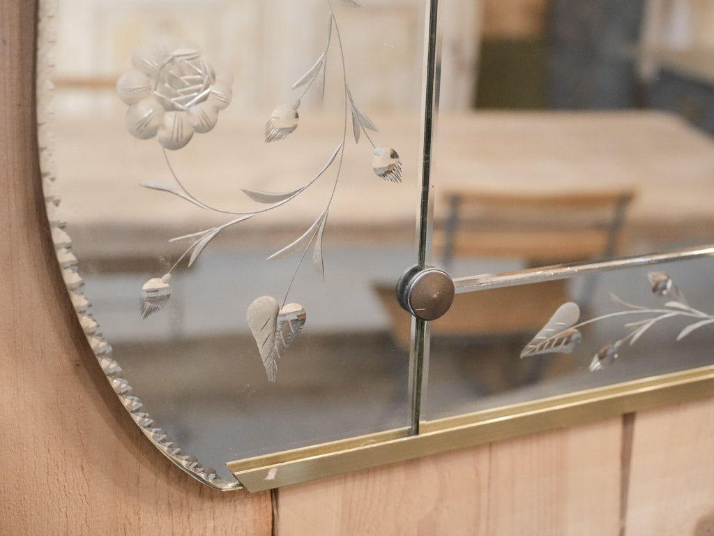 Timeless artisan mirror