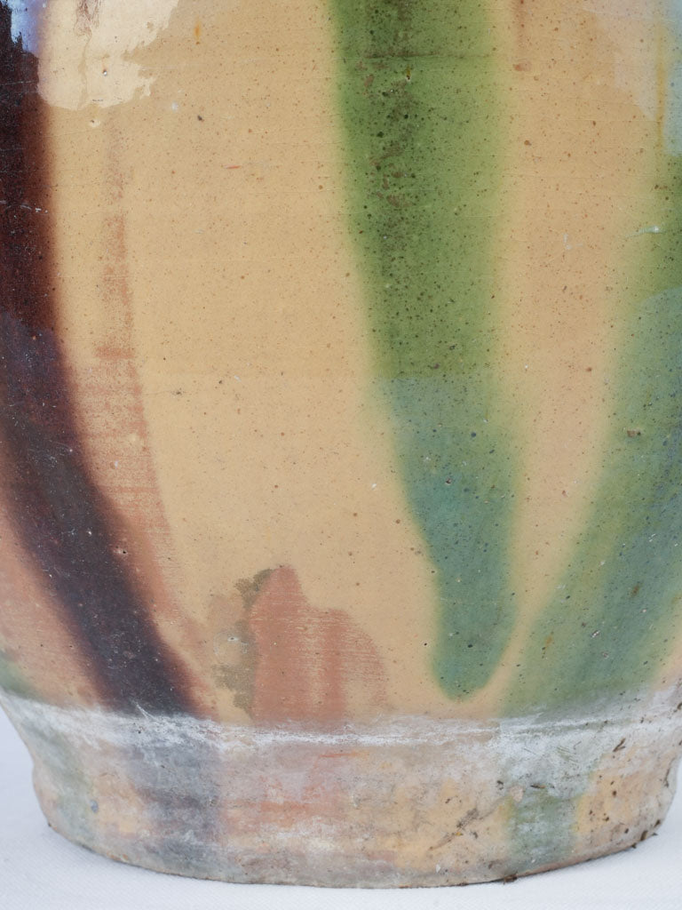 Weathered Anduze pot for gardens