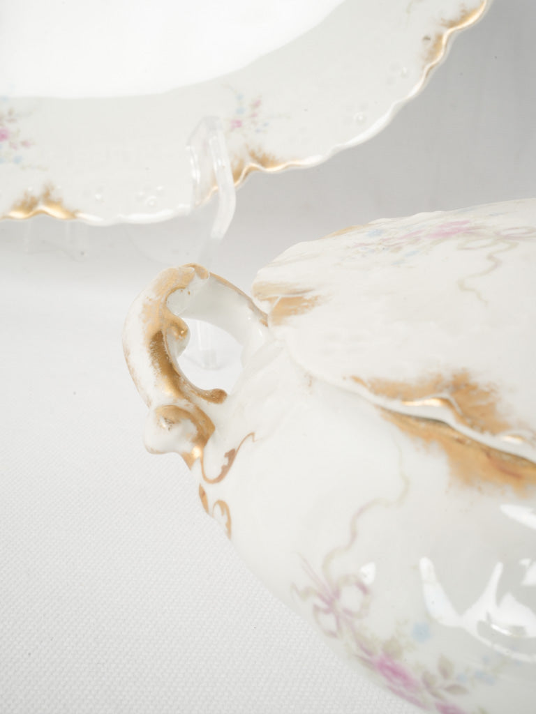 Vintage porcelain rose bouquet service