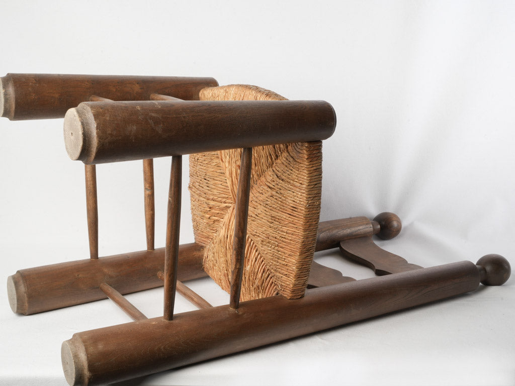 Versatile design oak chair