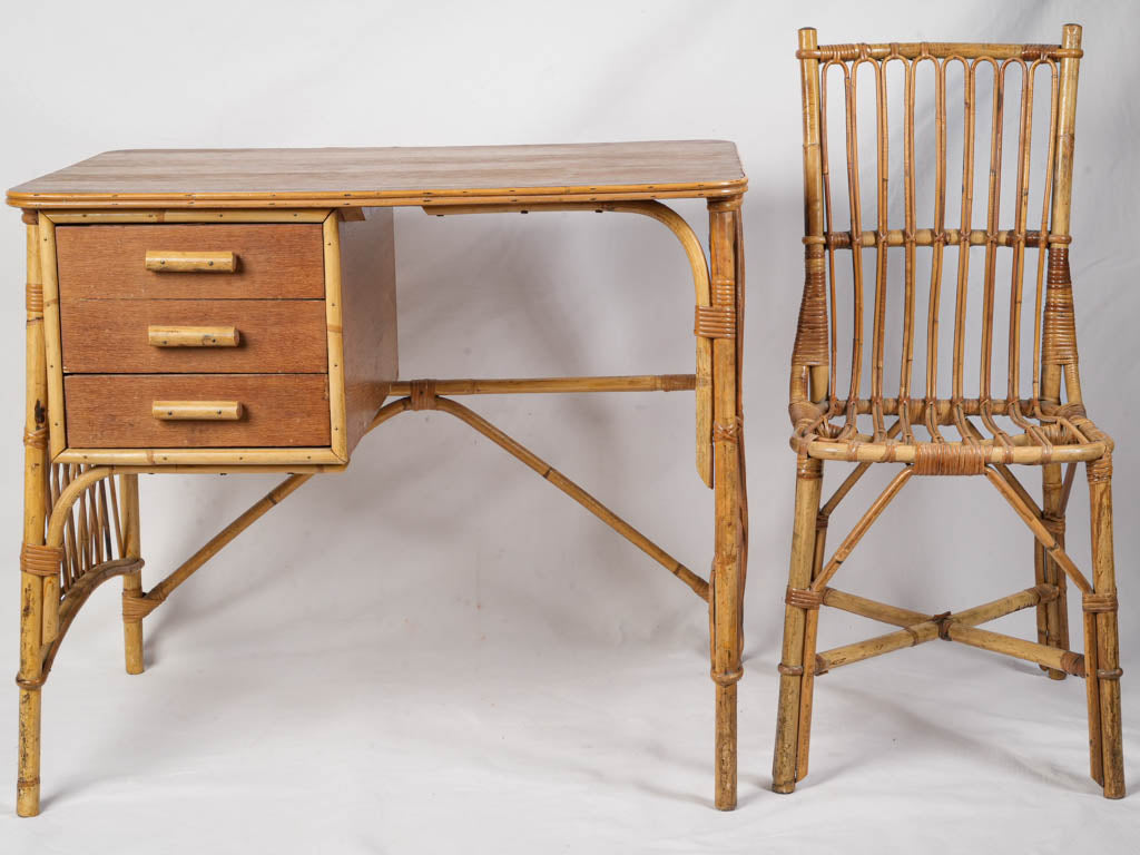 Inventive natural material desk  