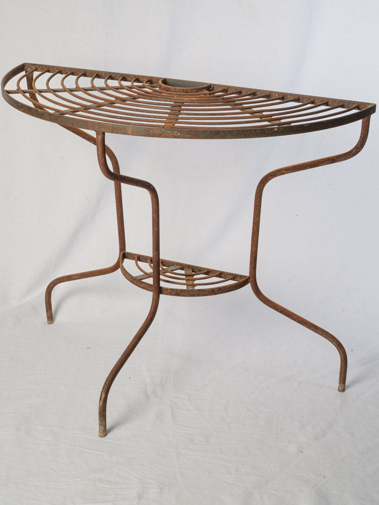 Graceful iron rod plant stand