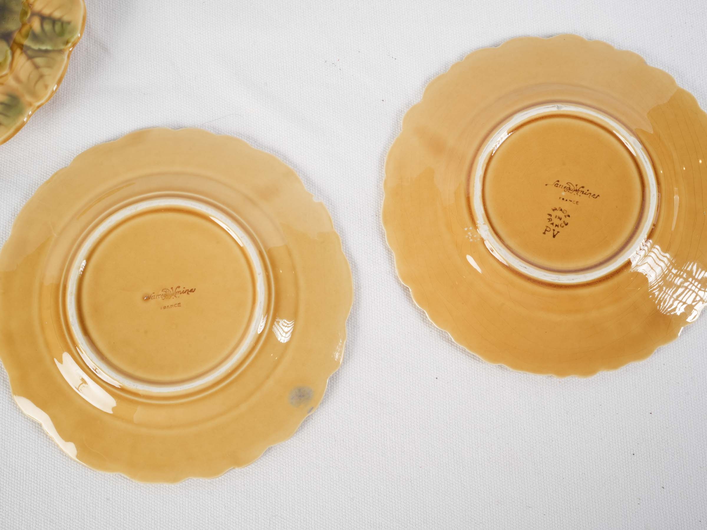 Exquisite handcrafted faience tableware