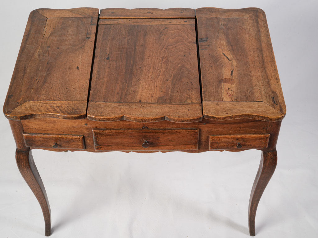 Timeless French style coiffeuse