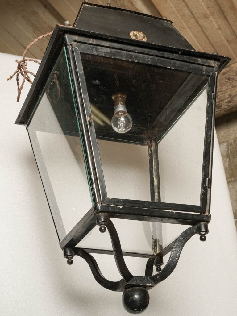 Aged chain suspension lantern