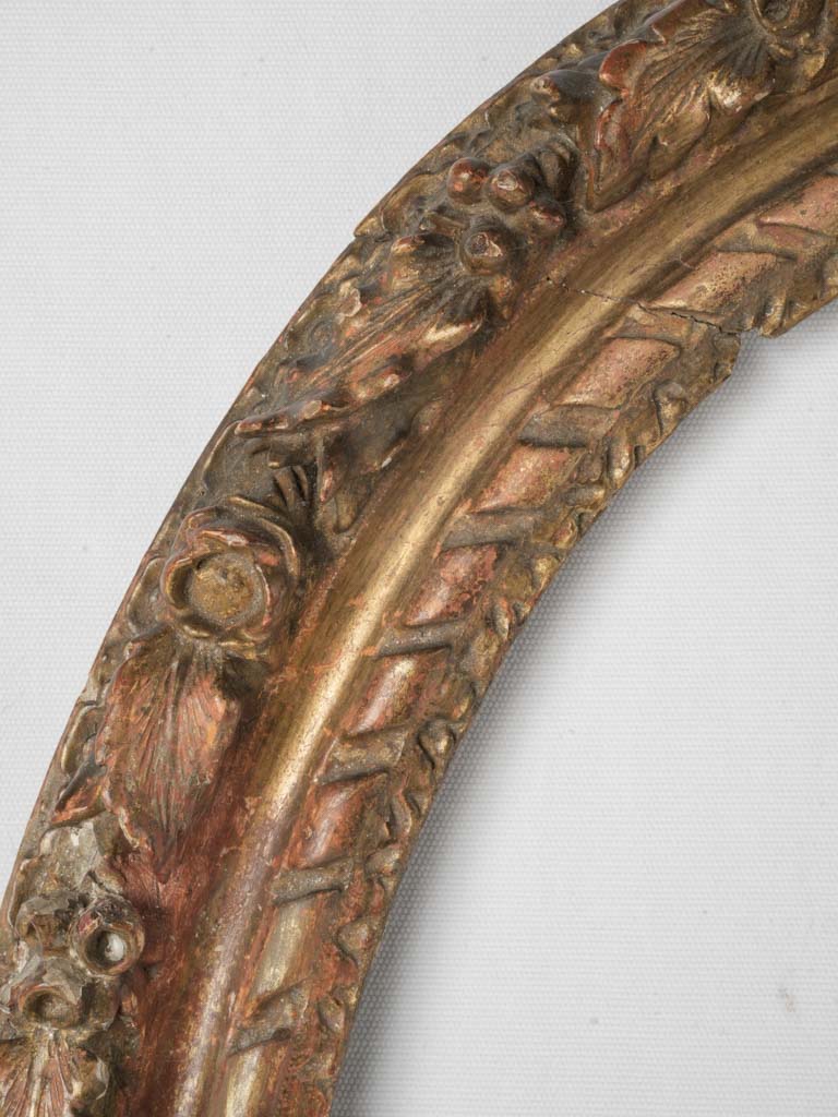 Gilded oval beechwood artwork frame