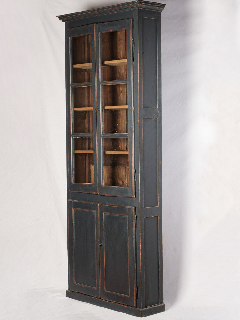 Elegant slim 19th-century vitrine