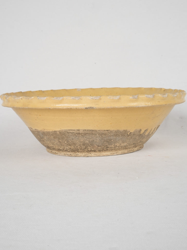 Historic artisan French fruit bowl