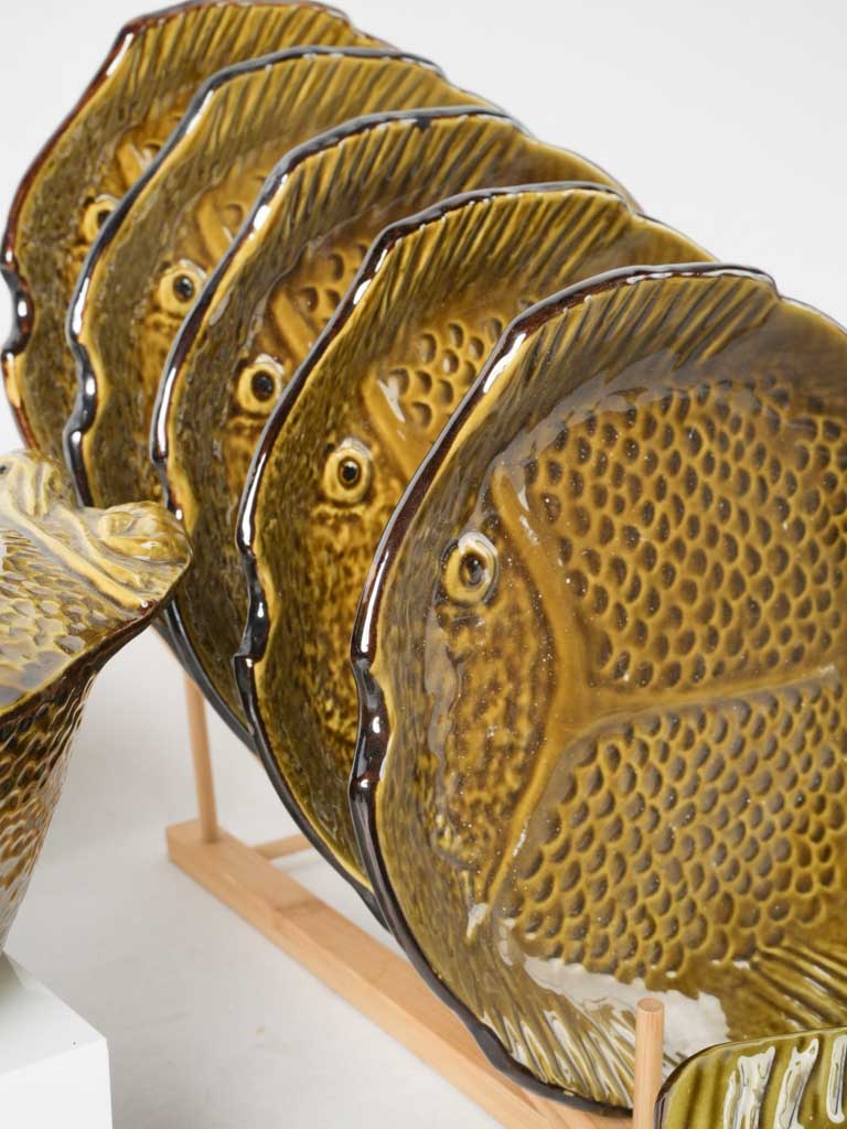 Provencal heritage tureen ensemble