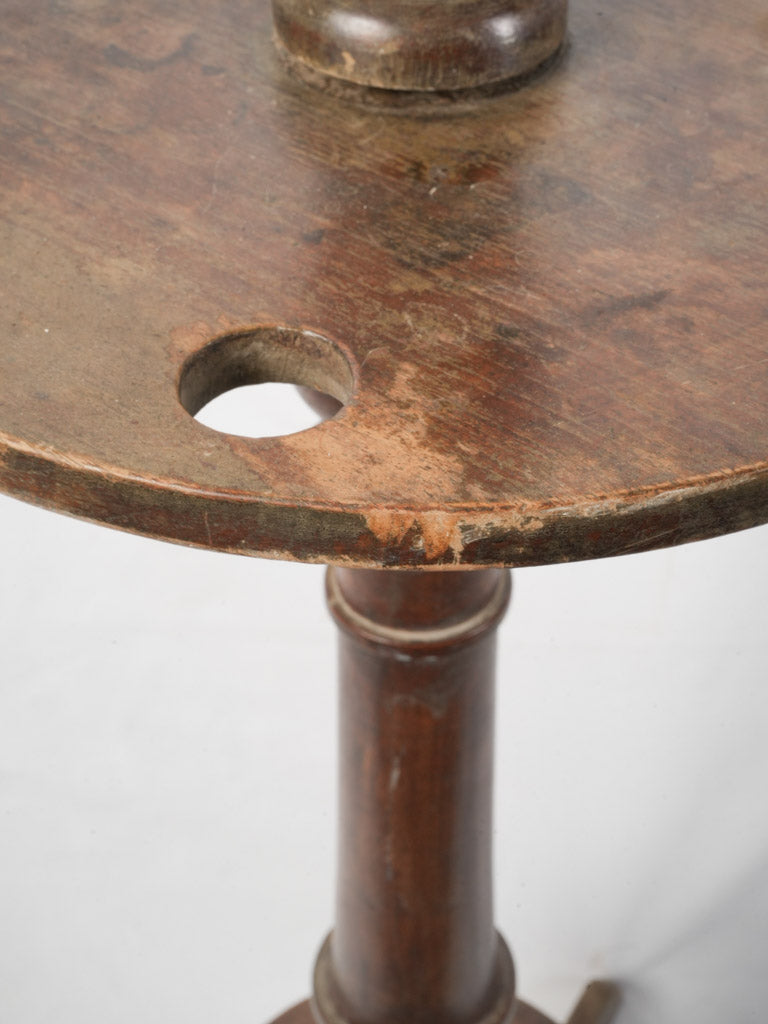 Timeless English cue storage