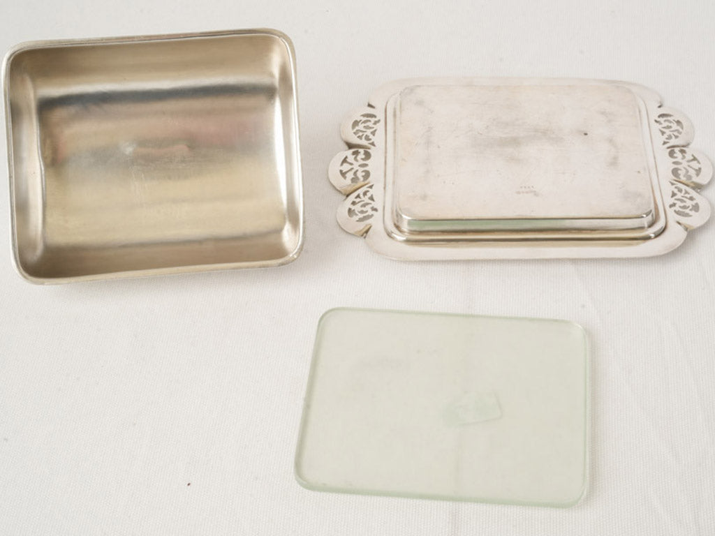 Classic satin sheen accessory