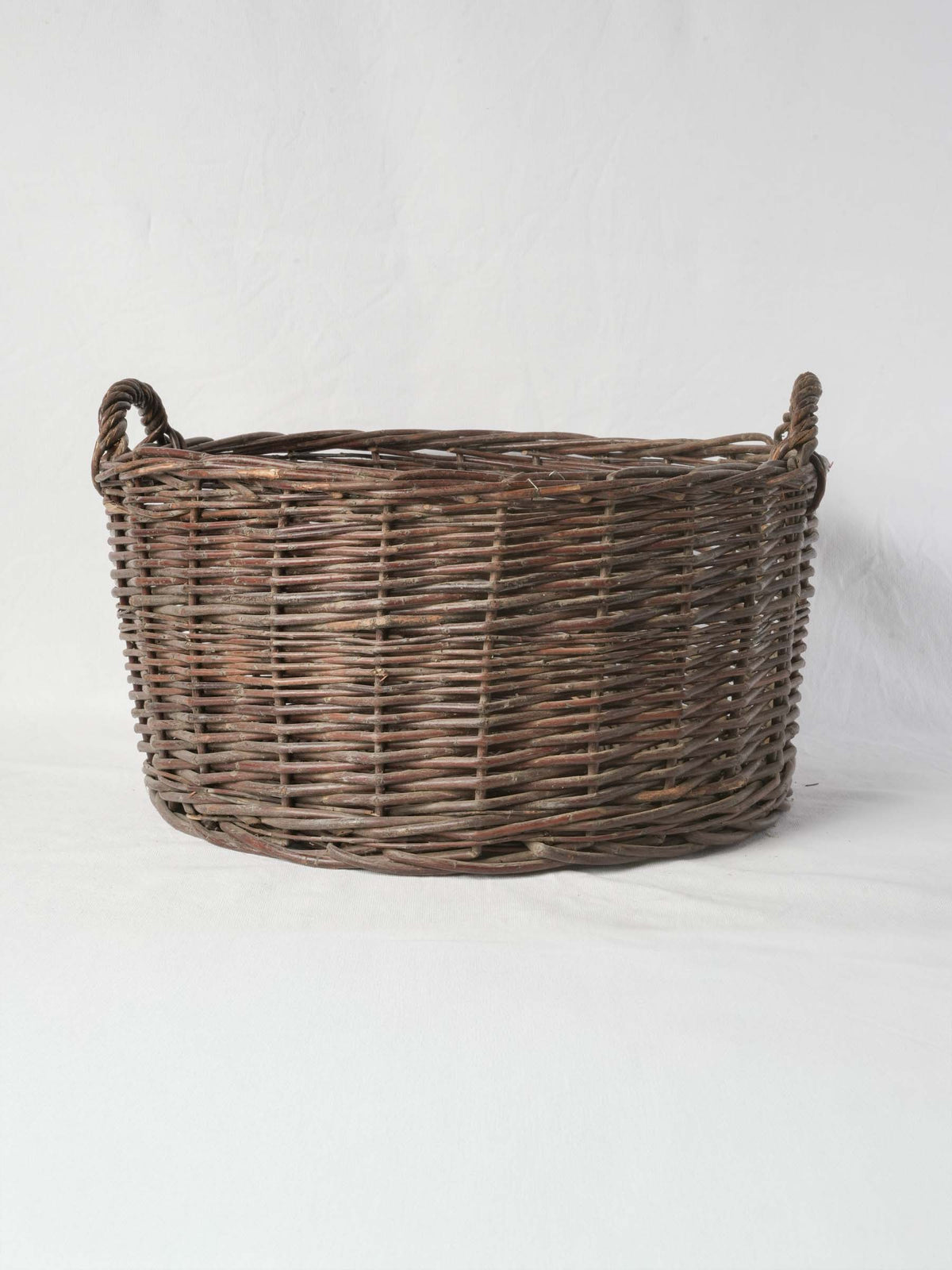 Traditional expressive weave toy basket