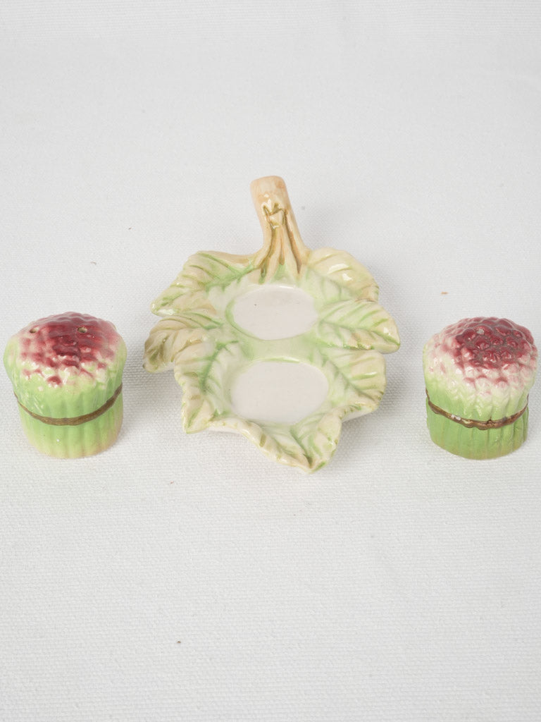Rustic Collectible Asparagus Shakers