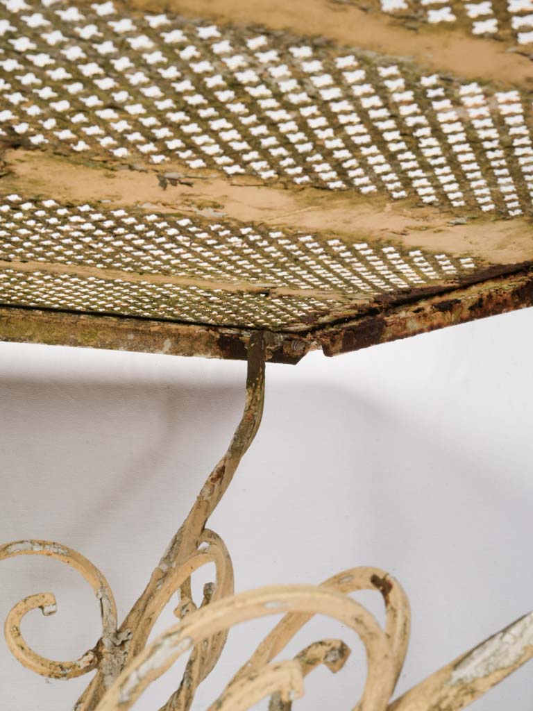Charming vintage iron garden furniture
