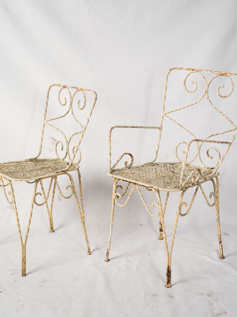 Classic early 20th-century garden set