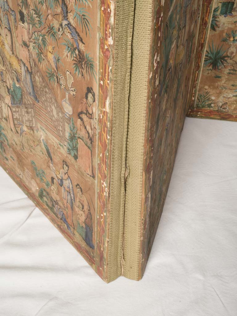 Sophisticated 18th-century Italian screen