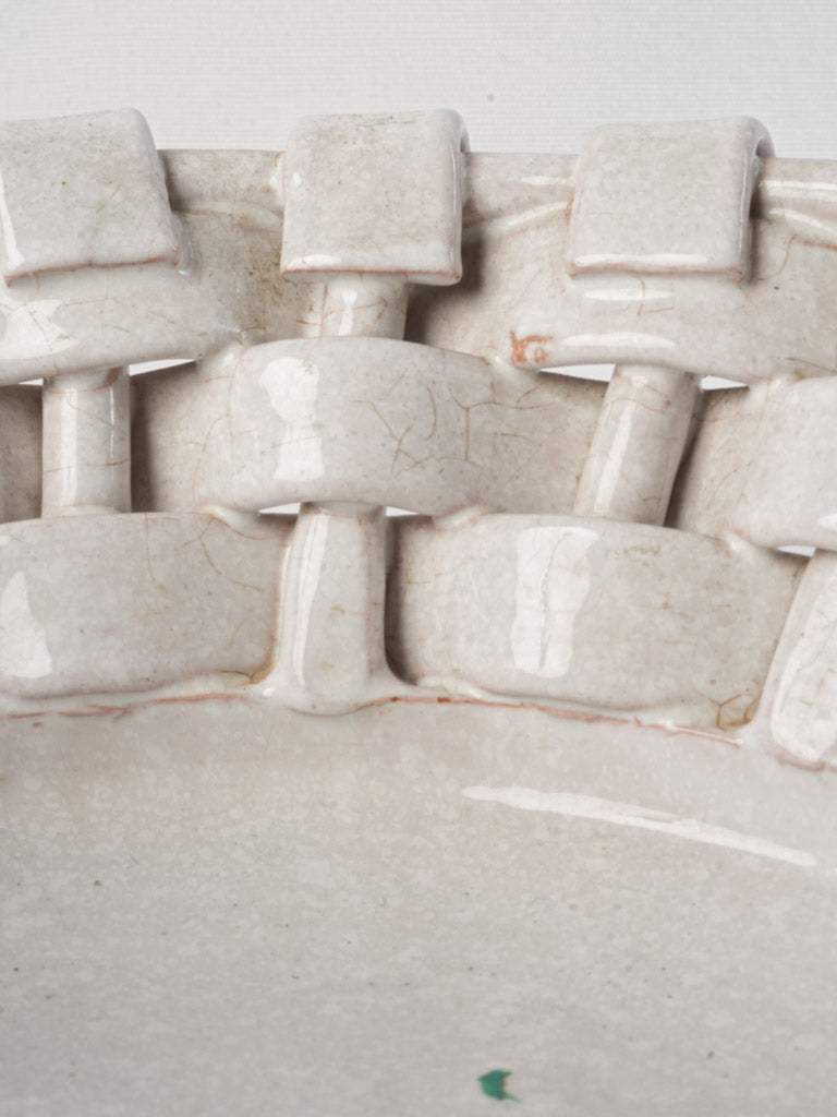 Expressive hand-shaped kitchen bowl