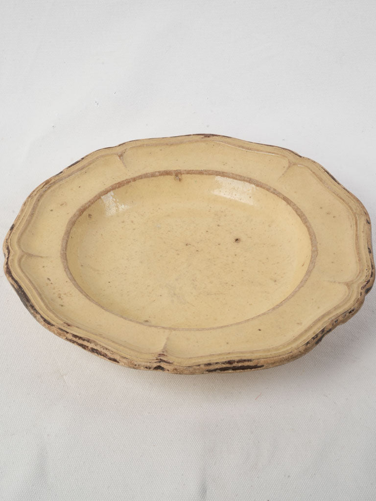 19th Century Yellow-Glazed Dieulefit Service Plate - 13½