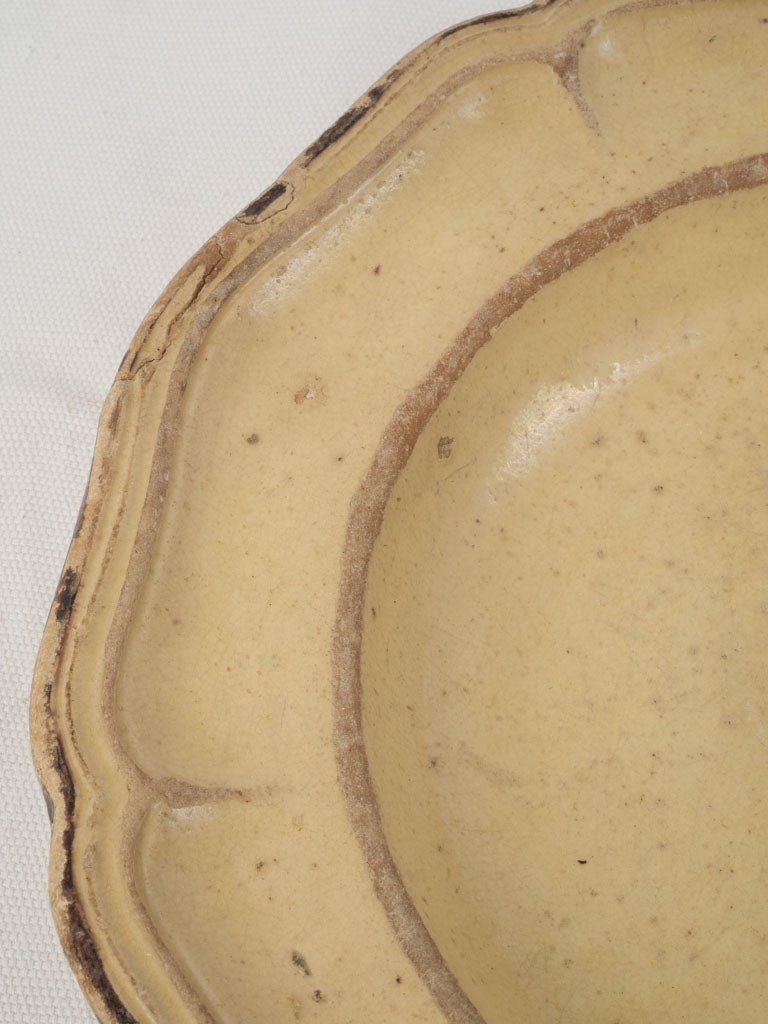 19th Century Yellow-Glazed Dieulefit Service Plate - 13½