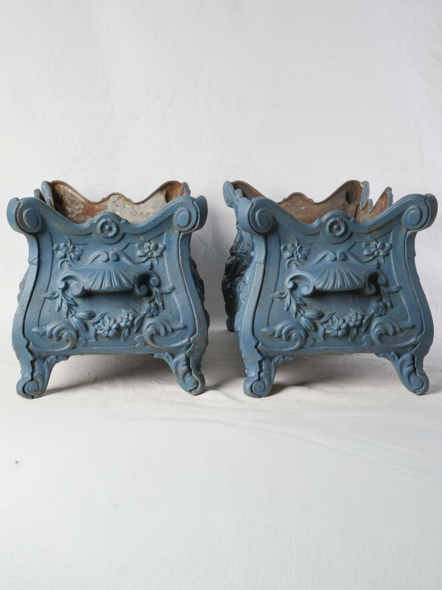 Large blue floral ornament planters