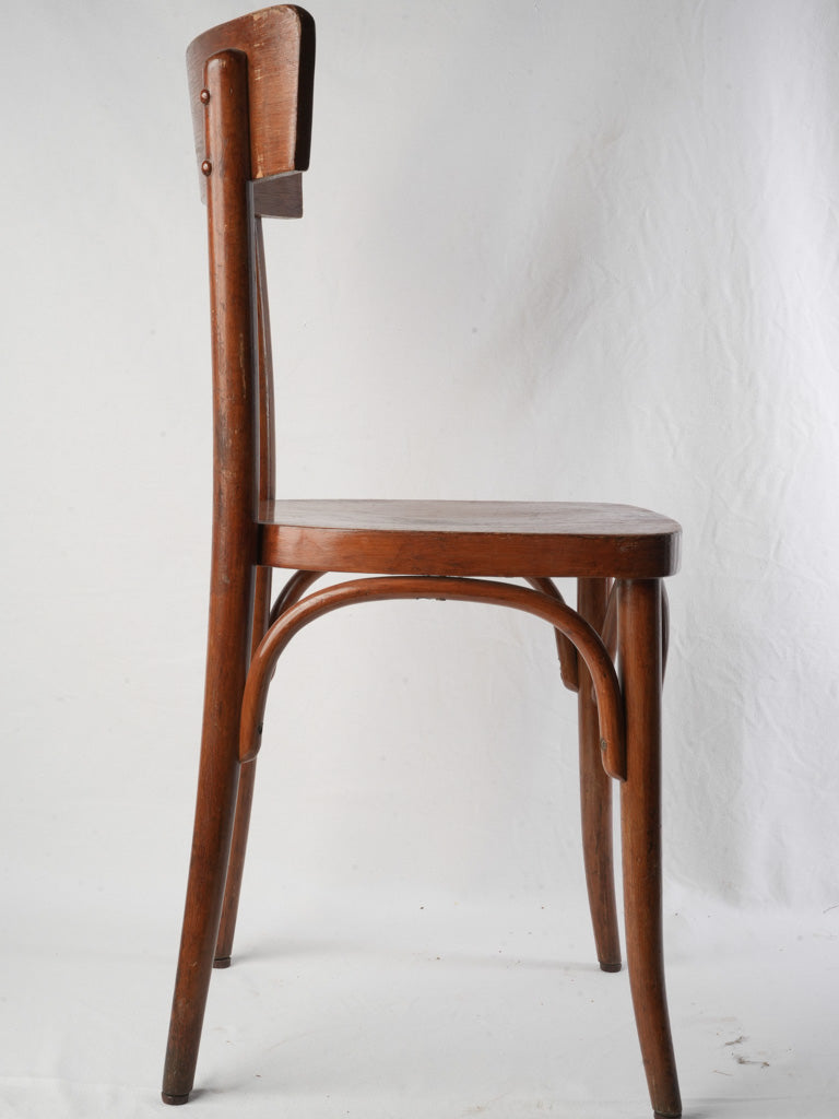 Retro vintage-style bentwood dining