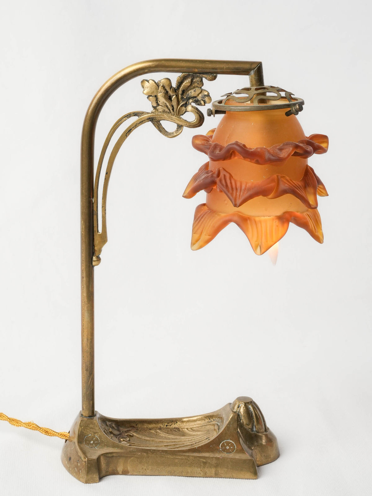 Art Nouveau Brass Table Lamp w/ Pâte-de-Verre Flower Shade - 12¼"