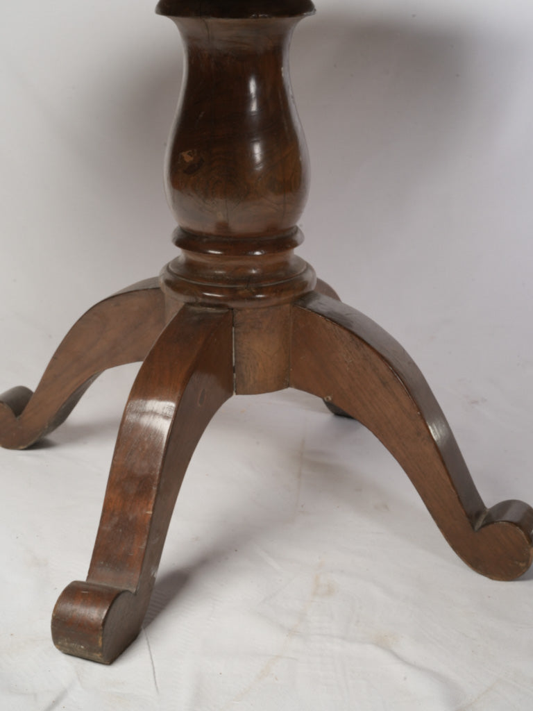 Traditional patina wood table