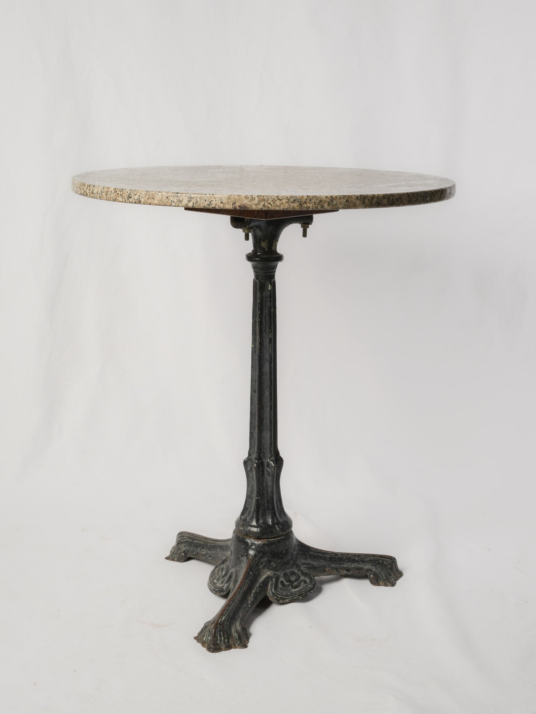 Antique Cafe table 60 iron leg Antique 【公式通販】
