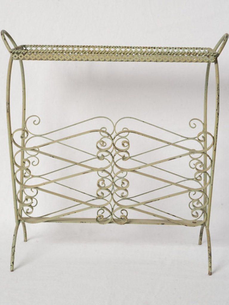 Elegant scrolling iron furniture