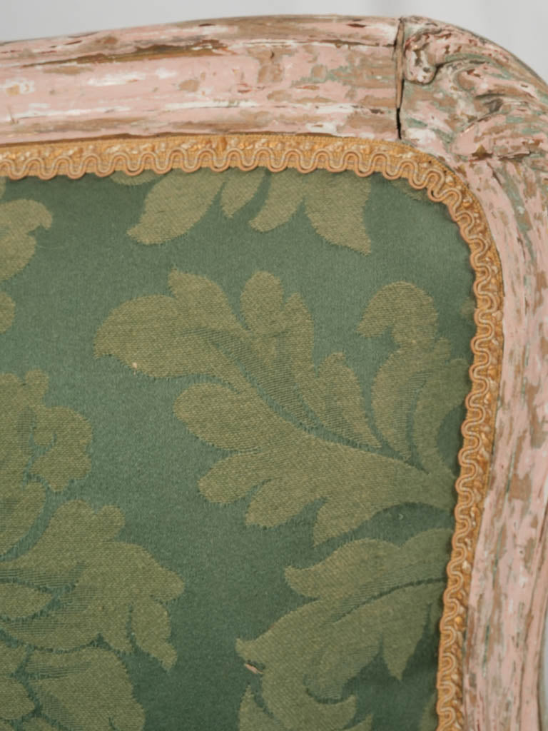 Luxurious Louis XV silk settee