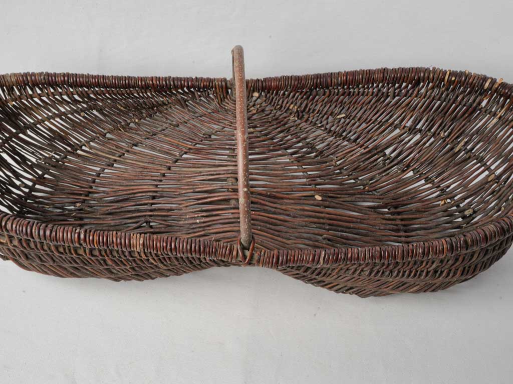 Graceful vintage decor basket