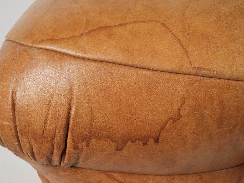 Distinctive 1980s Italian pouf