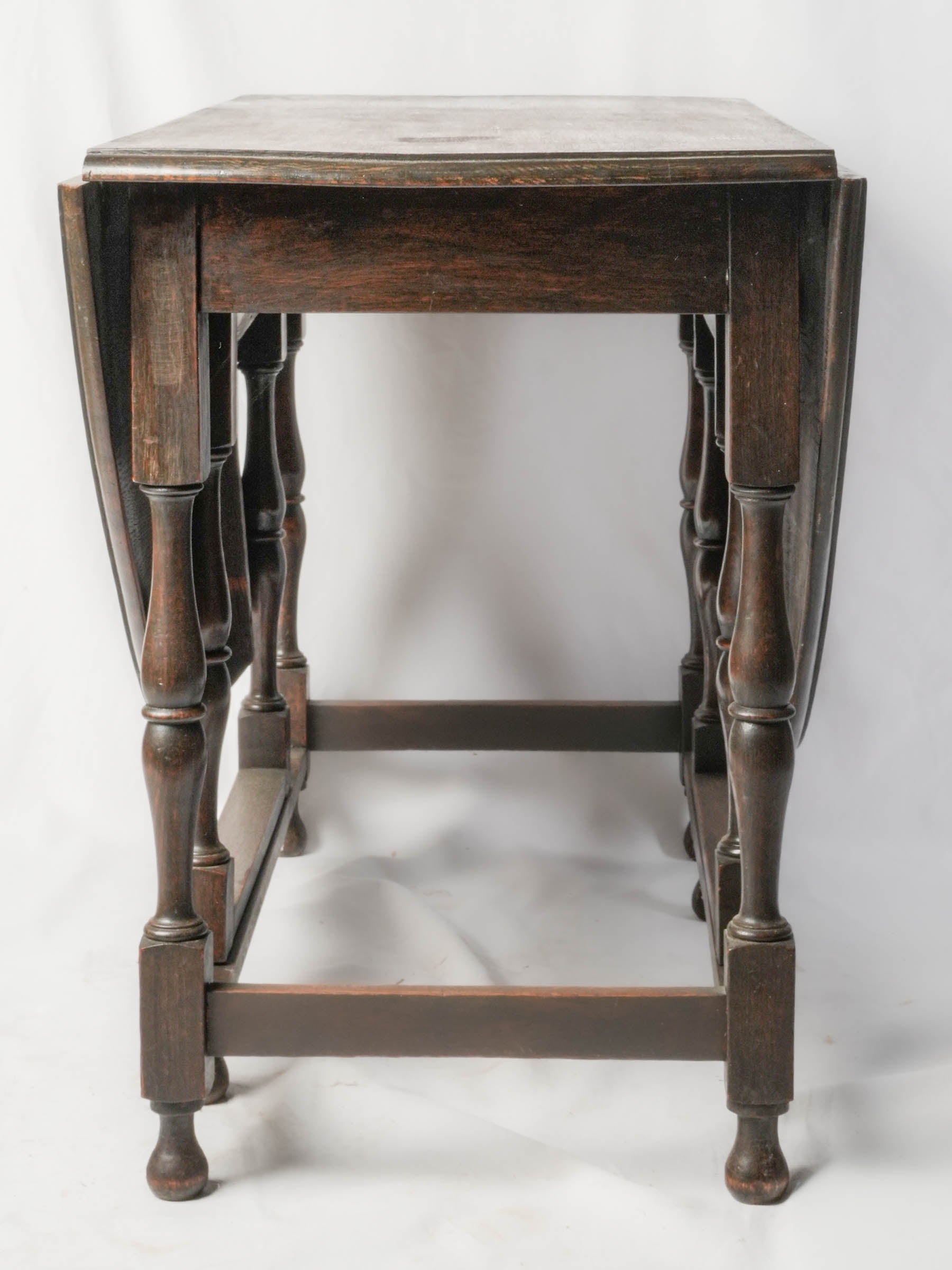 Rich patina wooden gateleg table