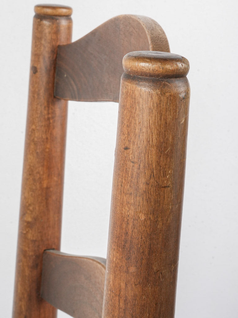 Solid frame country house seating  