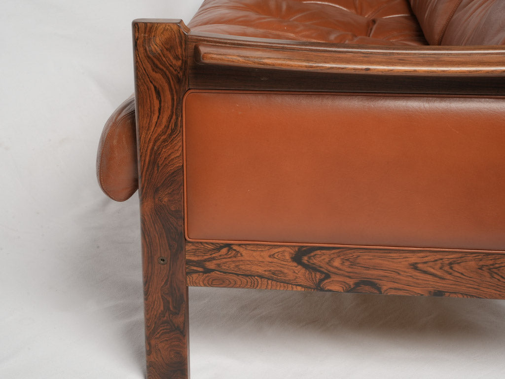 Elegant Cognac Leather Two-Seater Settee