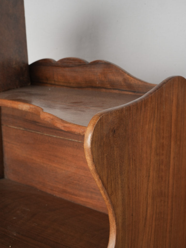 Timeless French design nightstands