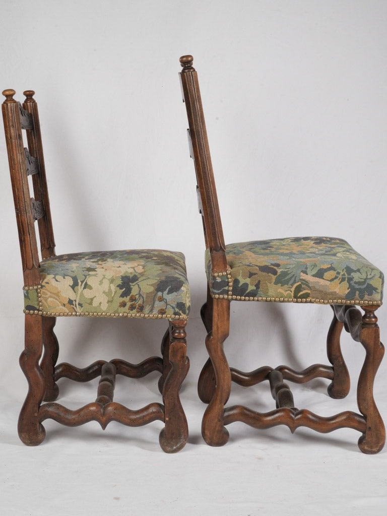 False Pair of Late 17th Century Provençal Ladder-Back Chairs in Walnut