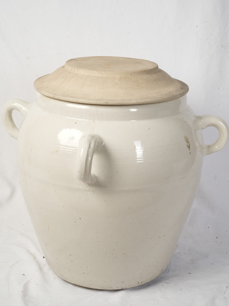 Smooth ivory ceramic jar