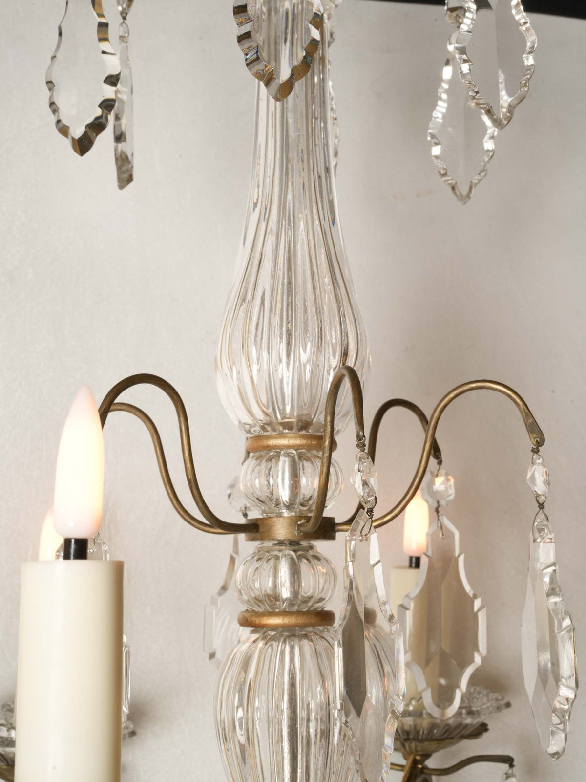 Early 20th-Century French Louis XV-Style Six-Light Chandelier w/ Crystal Pendants - 35½" x 21¼"