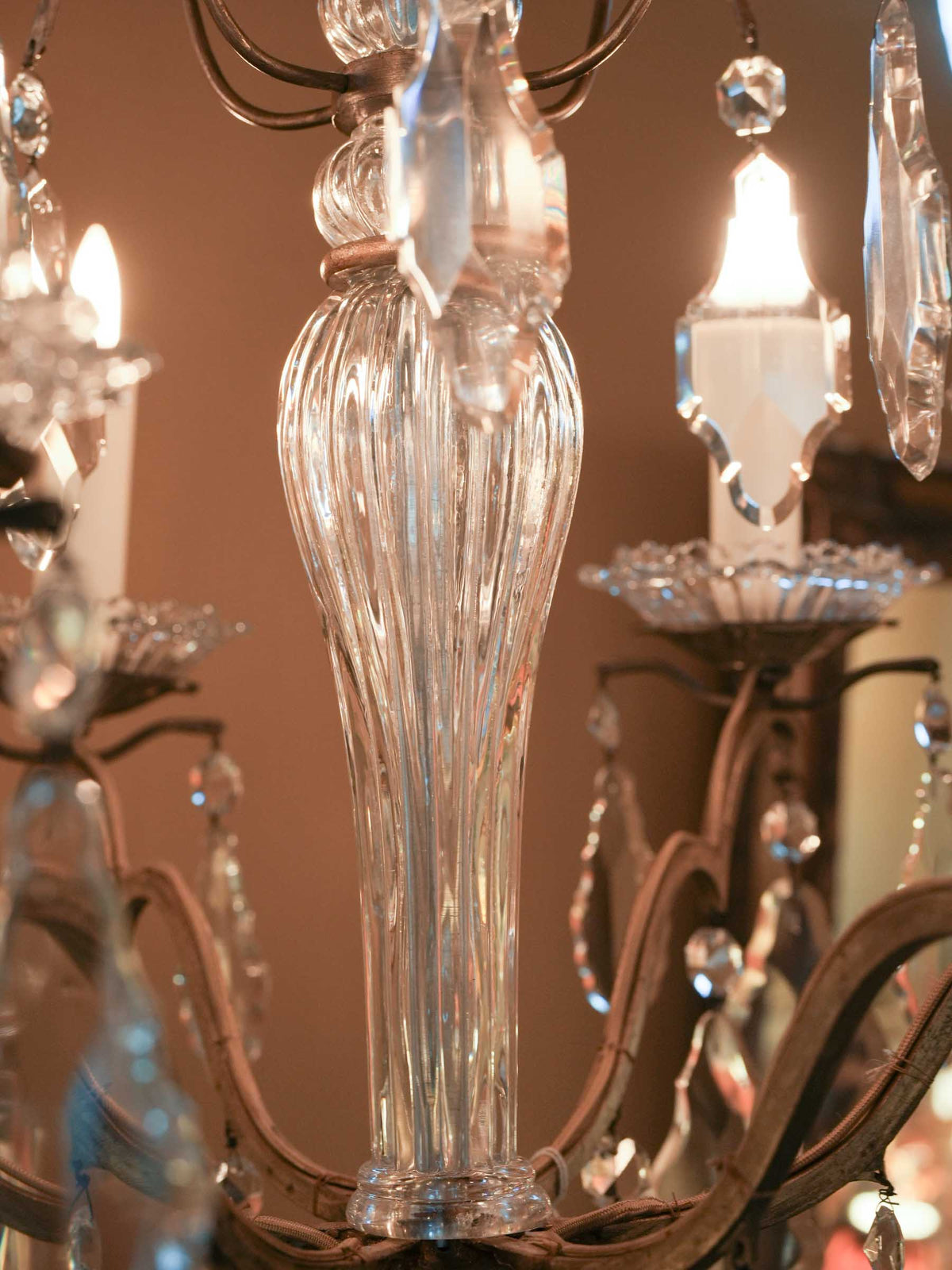 Early 20th-Century French Louis XV-Style Six-Light Chandelier w/ Crystal Pendants - 35½" x 21¼"