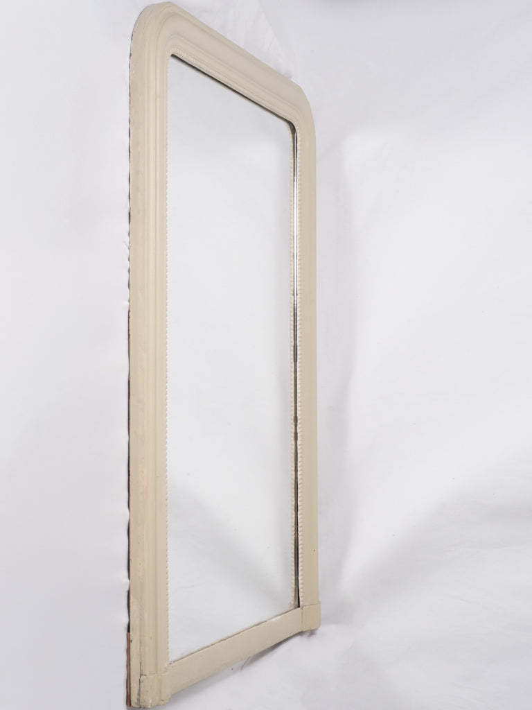 Grand 19th-century beige yellow mirror